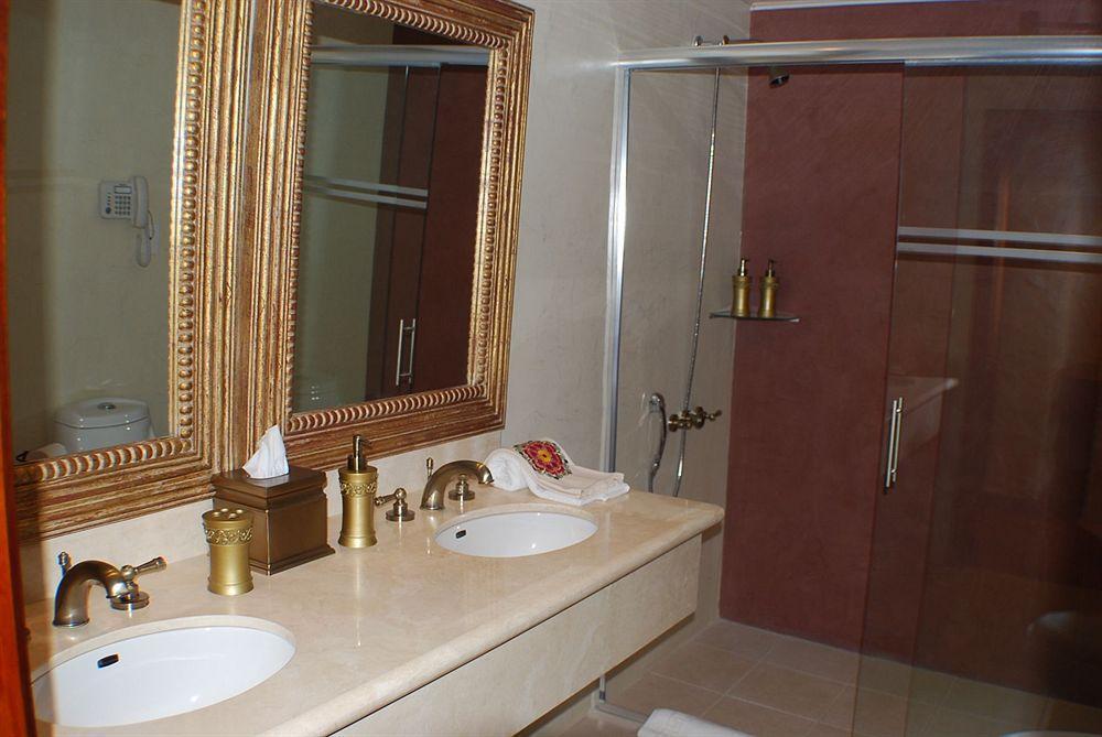 Ikala Quito Hotel Esterno foto