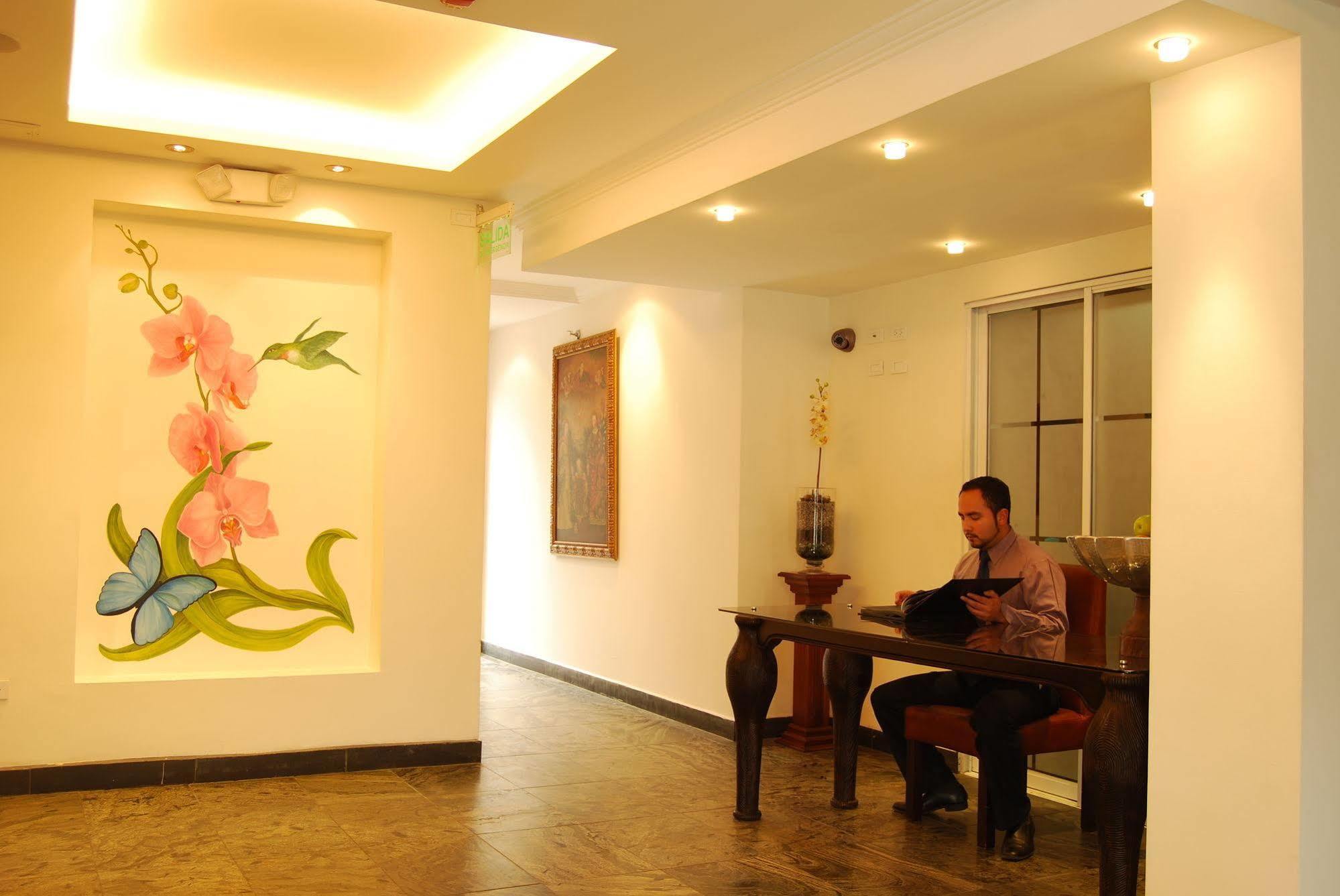 Ikala Quito Hotel Esterno foto