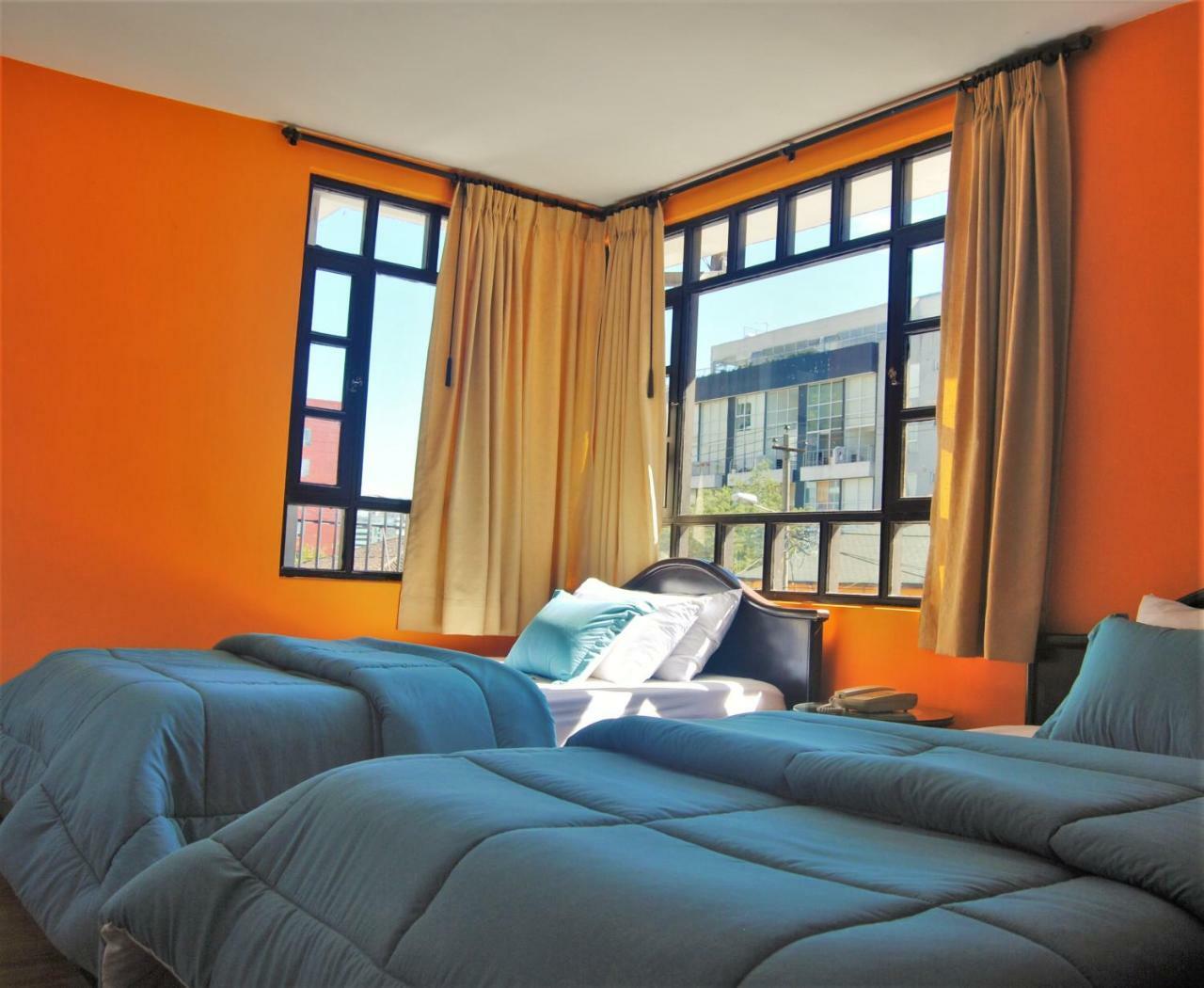 Ikala Quito Hotel Esterno foto